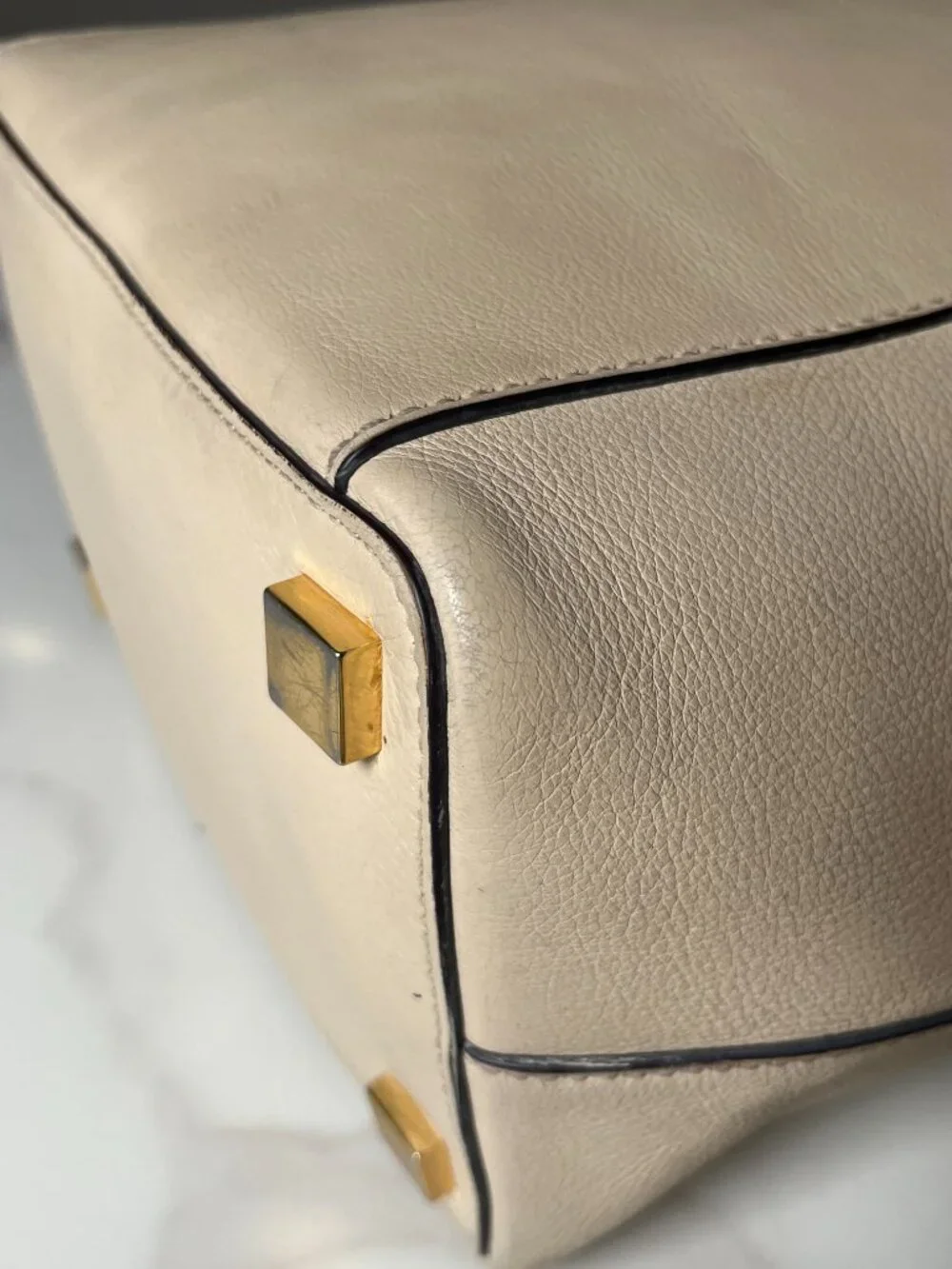 Michael Kors Mercer Cream Pebbled Leather Bucket Bag - Picture 11 of 16